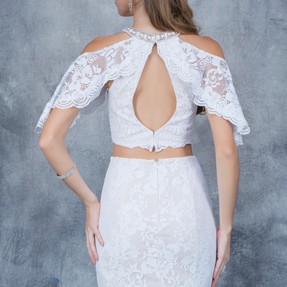 2 pcs Formal or Wedding Dress, Prom, Informal - Picture 2 of 7